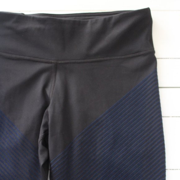 Sculpt Compression Blue Printed Full Length High Rise Leggings, GAPFit - Picture 2 of 7